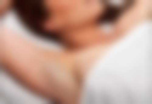 {菠萝在北方怎么种植？选对品种把控温湿度，科学施肥温室栽培轻松结果！