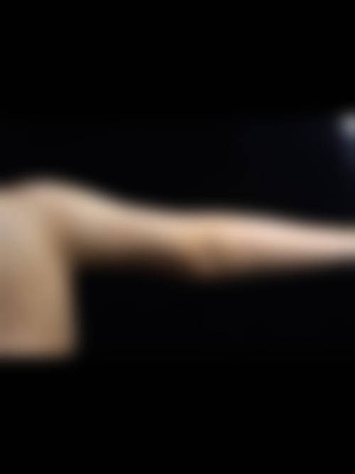 从医学角度看，抽脂填充脸部的风险主要集中在哪些环节？