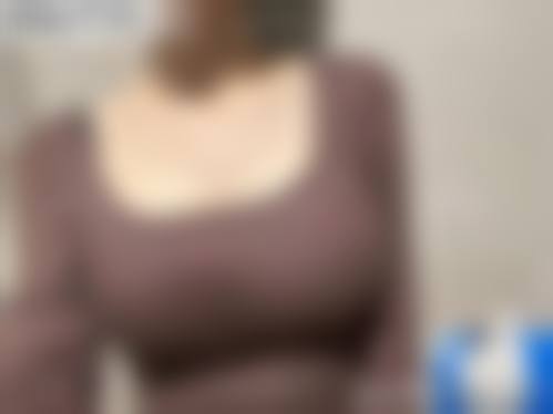 从安心性角度看隆胸方法哪个更好