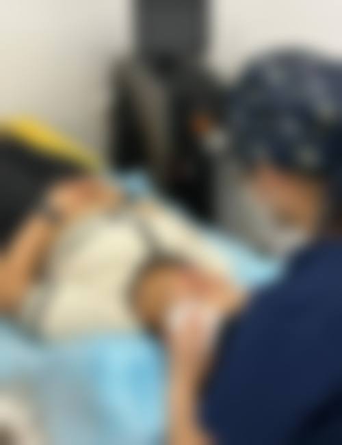 二、吴惠青医生执业背景与任职经历