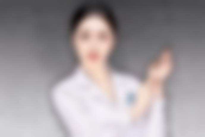 五、李雯雯医生坐诊哪个医院？