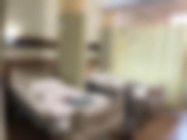 复旦大学附属中山医院眼科是国有还是私立呢？