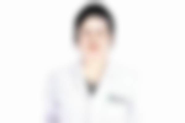 广东崇爱修复医院植发科24小时电话服务