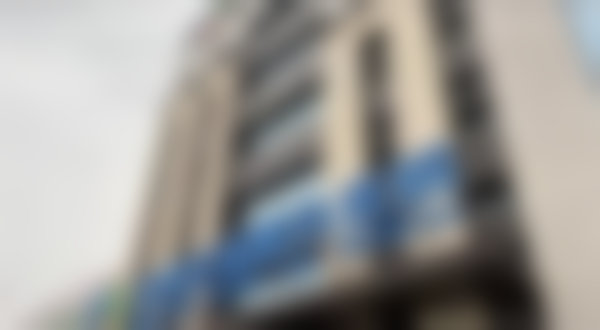 郑州普瑞眼科医院ff416cd9367cfea4e443f28097968c5.jpg