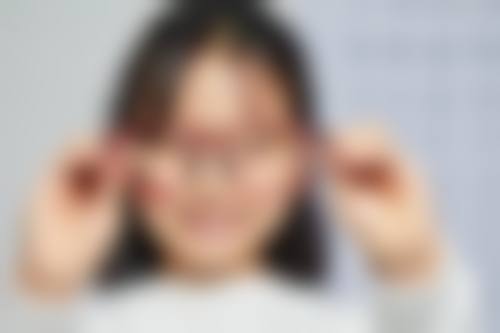 民航西安医院眼科门诊营业时间。